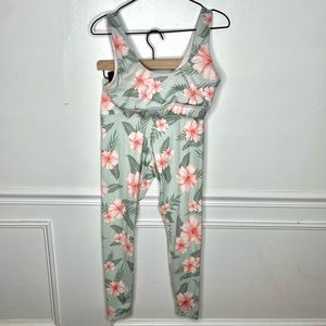 Glyder Floral workout set in Green and Pink